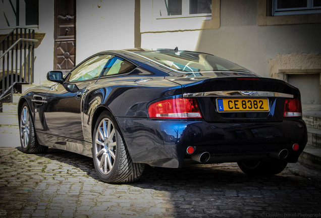 Aston Martin Vanquish S