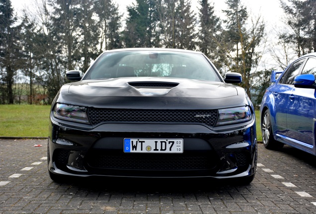 Dodge Charger SRT Hellcat