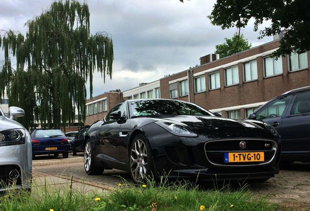 Jaguar F-TYPE S Coupé