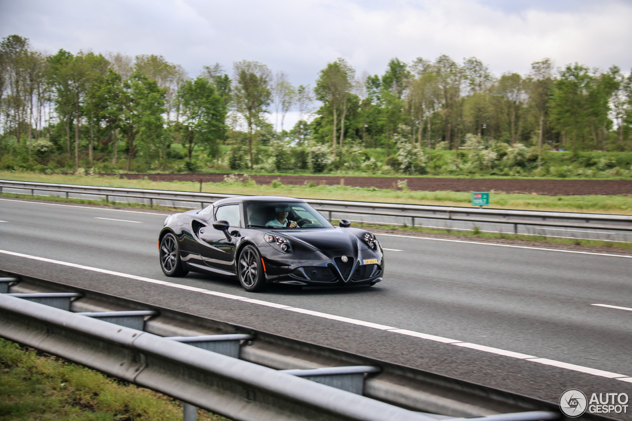 Alfa Romeo 4C Coupé