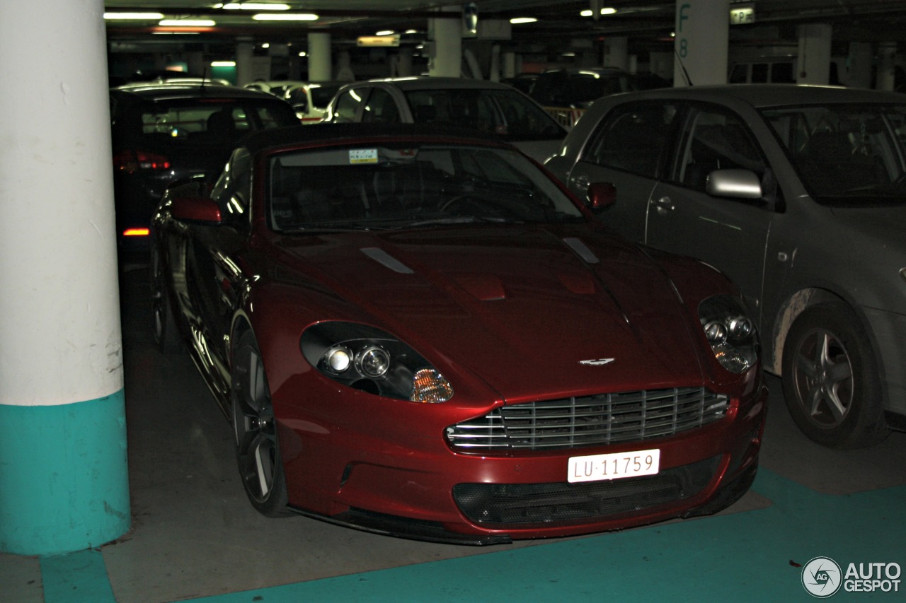 Aston Martin DBS Volante