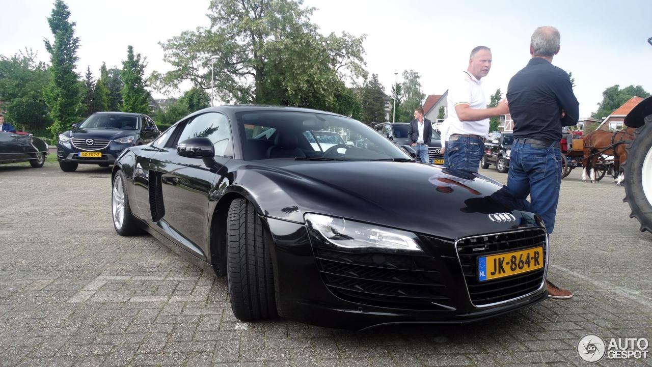 Audi R8