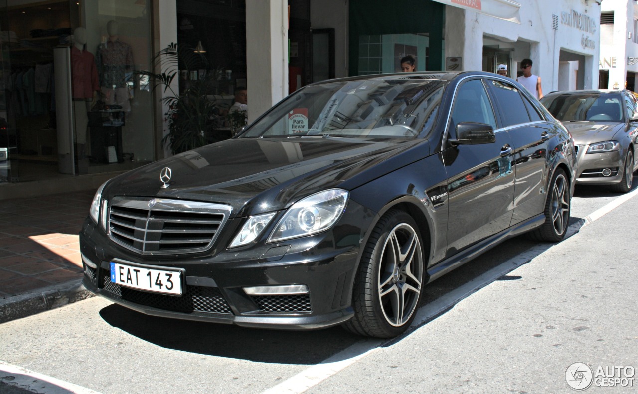 Mercedes-Benz E 63 AMG W212 V8 Biturbo