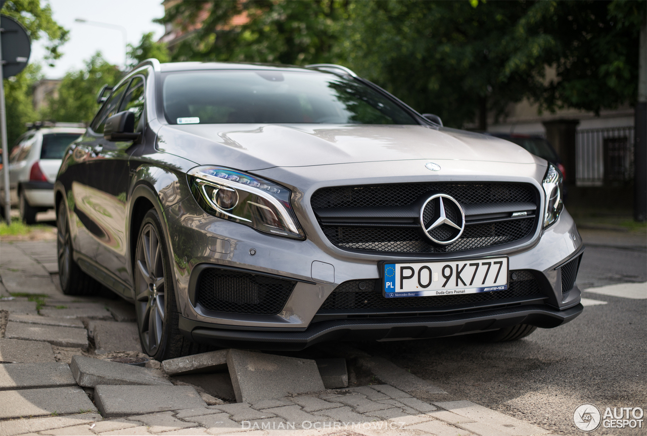 Mercedes-Benz GLA 45 AMG X156