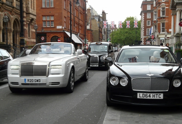 Bentley Flying Spur V8