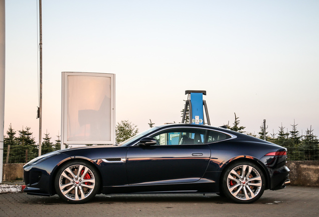 Jaguar F-TYPE R AWD Coupé