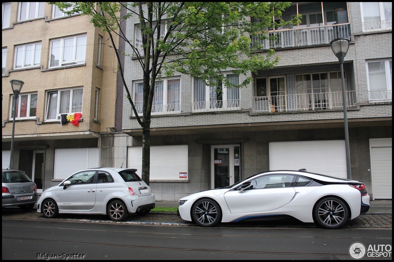 BMW i8