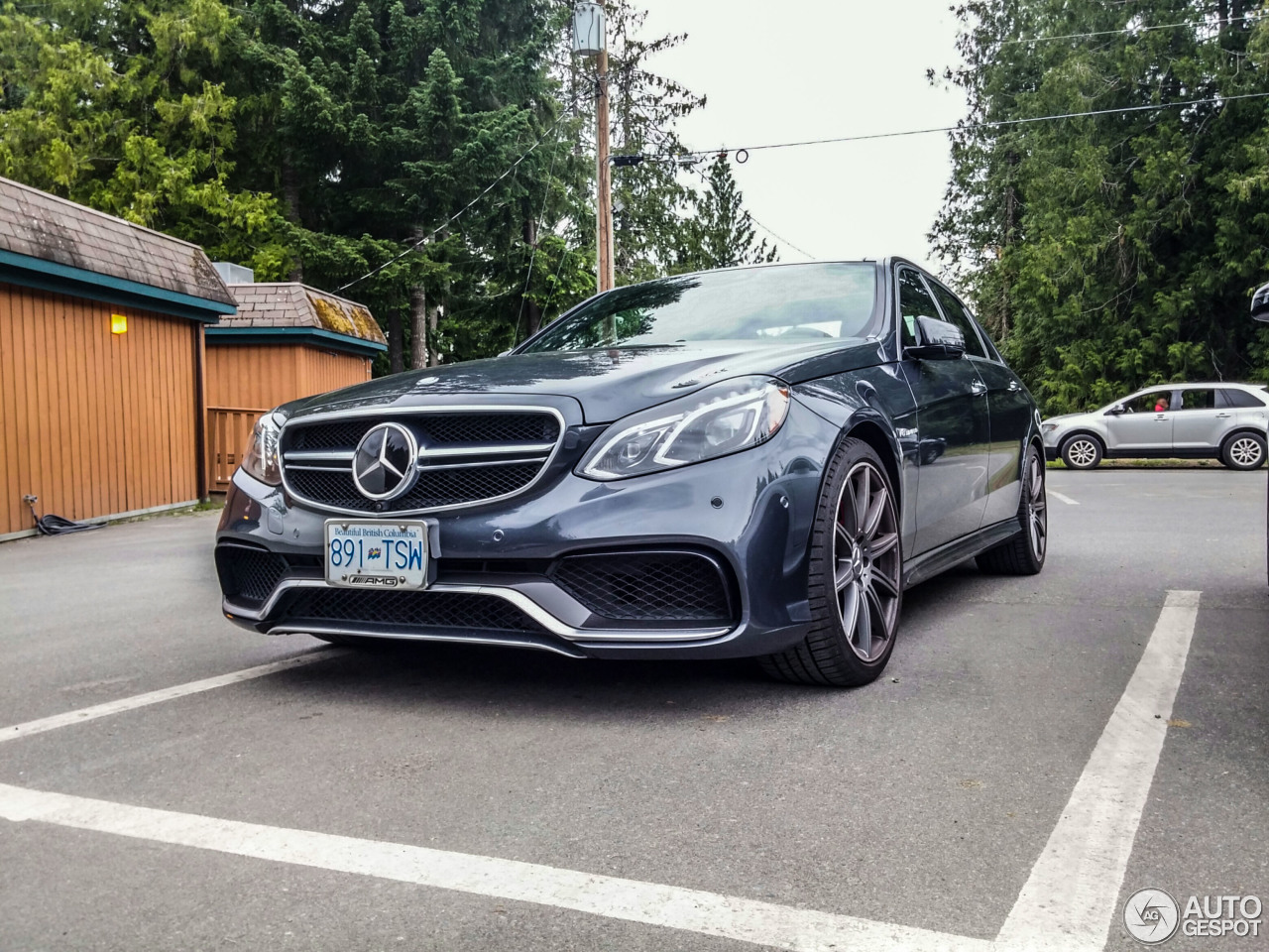 Mercedes-Benz E 63 AMG S W212