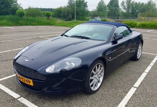 Aston Martin DB9 Volante