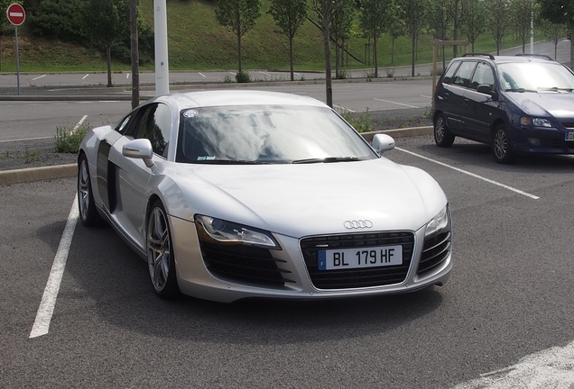 Audi R8