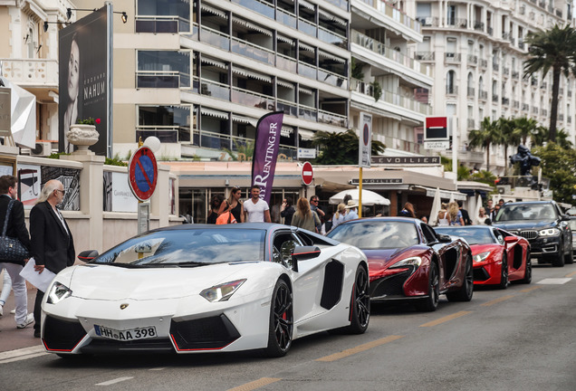 Lamborghini Aventador LP700-4 Roadster Pirelli Edition