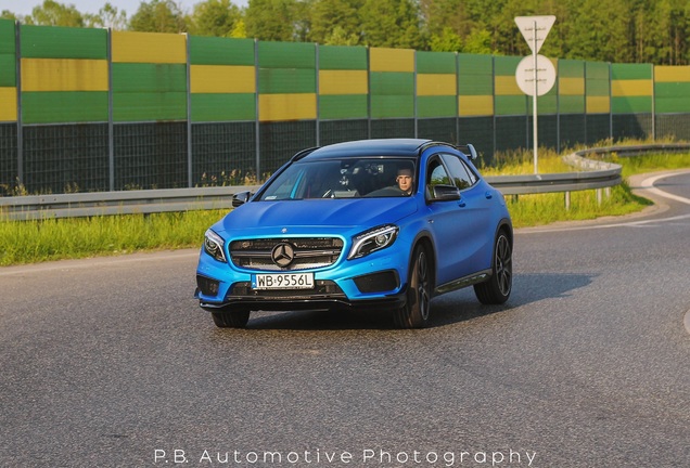 Mercedes-AMG GLA 45 X156