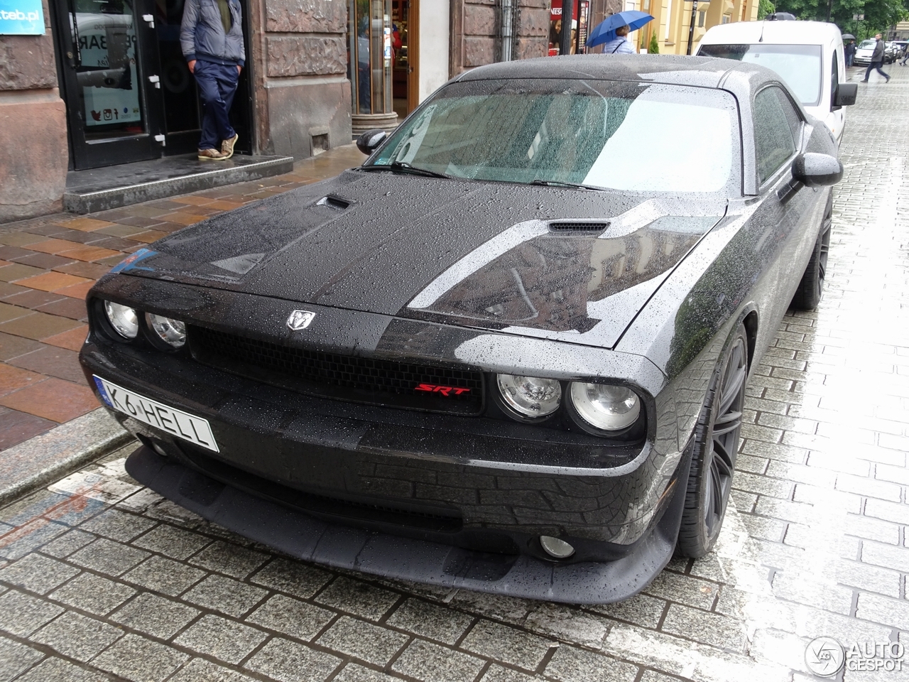 Dodge Challenger SRT-8