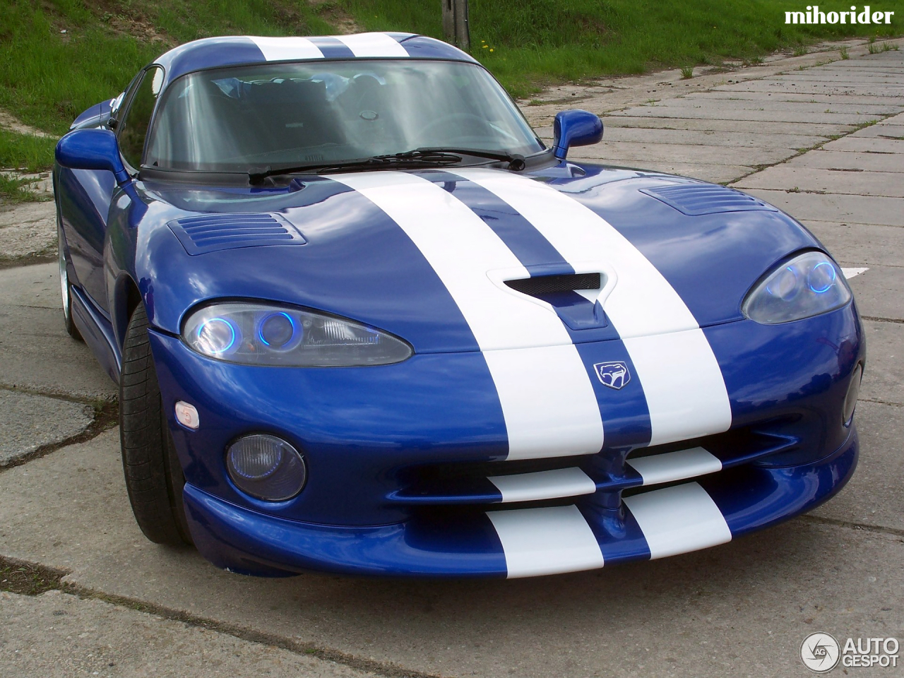 Dodge Viper GTS