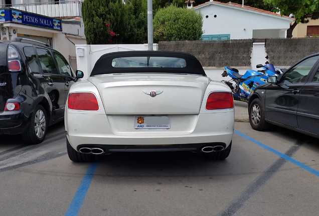 Bentley Continental GTC V8