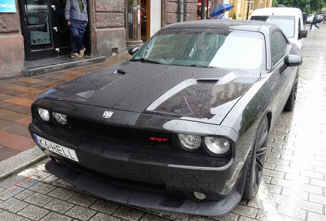 Dodge Challenger SRT-8