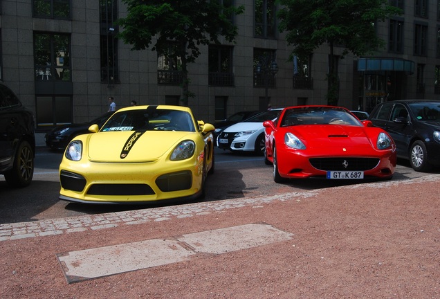 Ferrari California