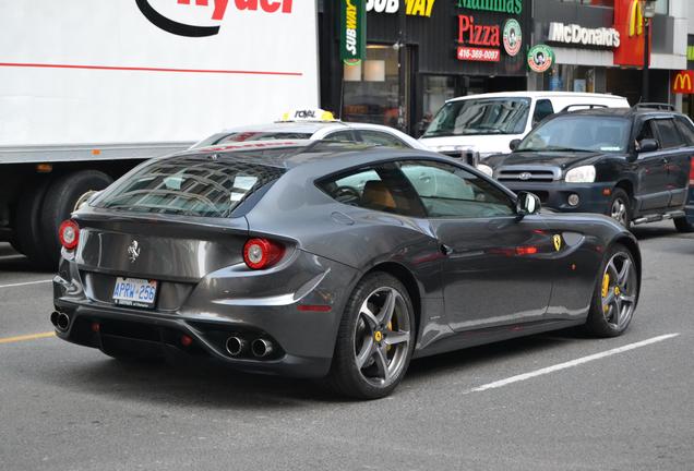 Ferrari FF