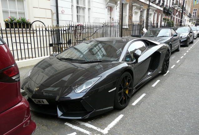 Lamborghini Aventador LP700-4