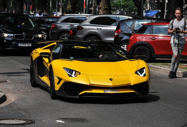 Lamborghini Aventador LP750-4 SuperVeloce Roadster