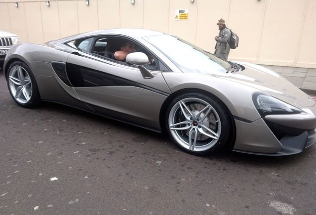 McLaren 570S