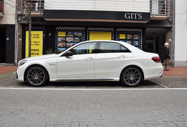 Mercedes-Benz E 63 AMG S W212