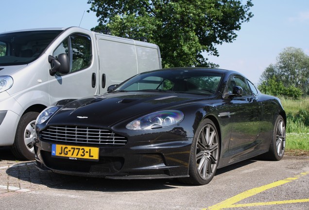 Aston Martin DBS