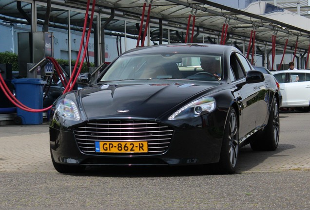 Aston Martin Rapide S