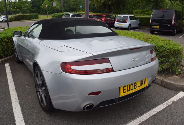 Aston Martin V8 Vantage Roadster