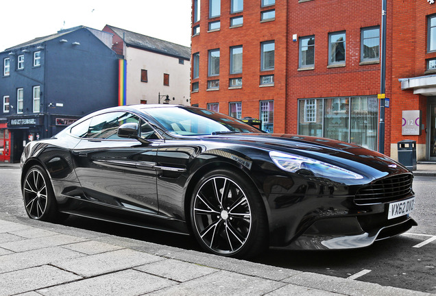 Aston Martin Vanquish 2013