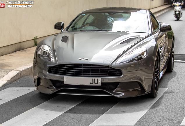 Aston Martin Vanquish 2013