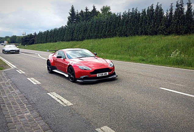 Aston Martin Vantage GT8