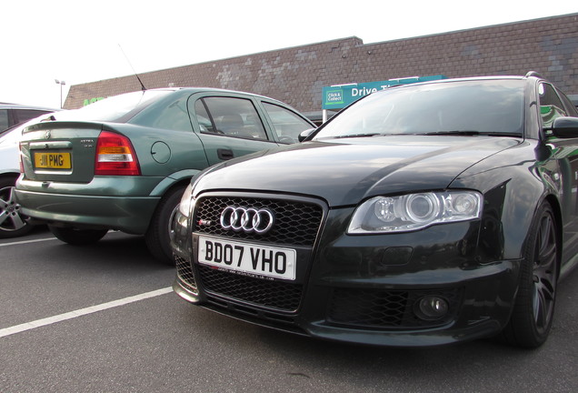 Audi RS4 Avant B7