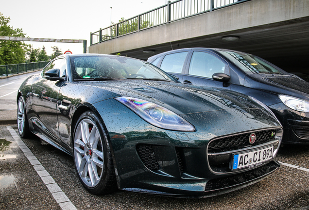 Jaguar F-TYPE R AWD Coupé