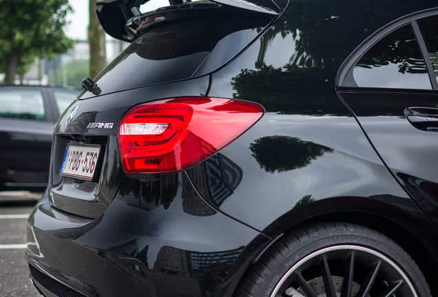 Mercedes-Benz A 45 AMG