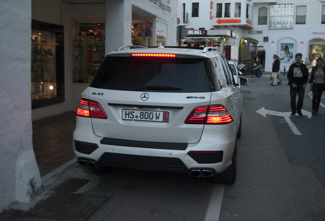 Mercedes-Benz ML 63 AMG W166