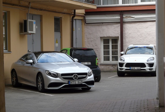 Mercedes-Benz S 63 AMG Coupé C217