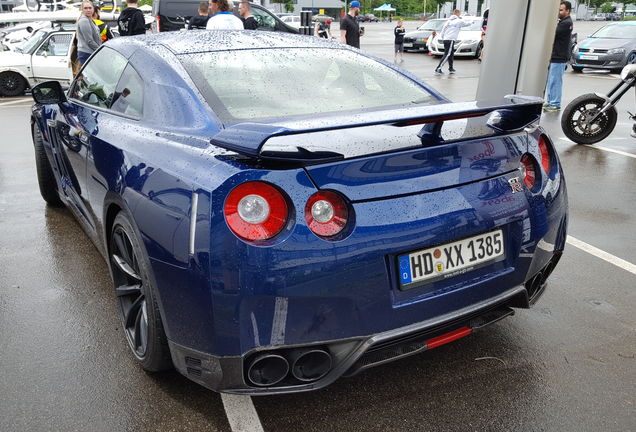 Nissan GT-R 2011