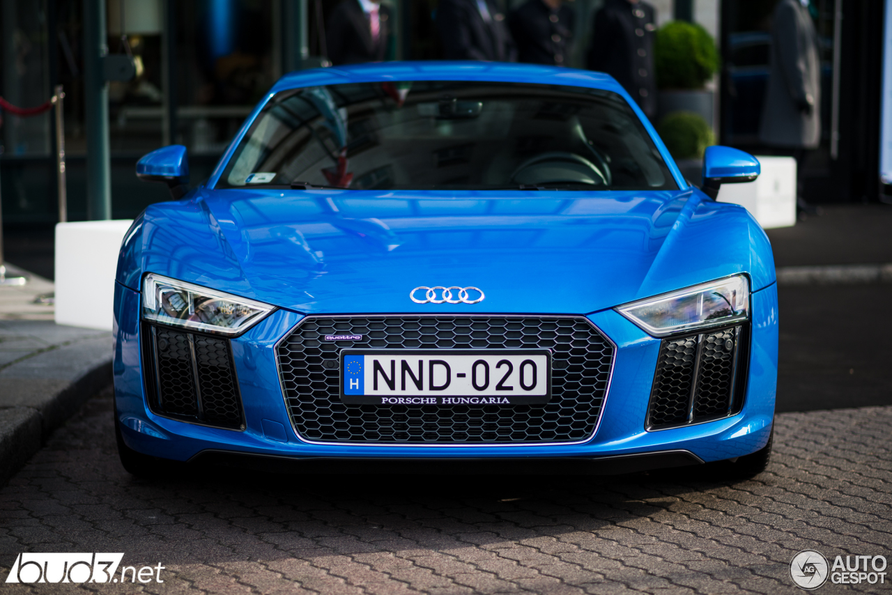 Audi R8 V10 2015