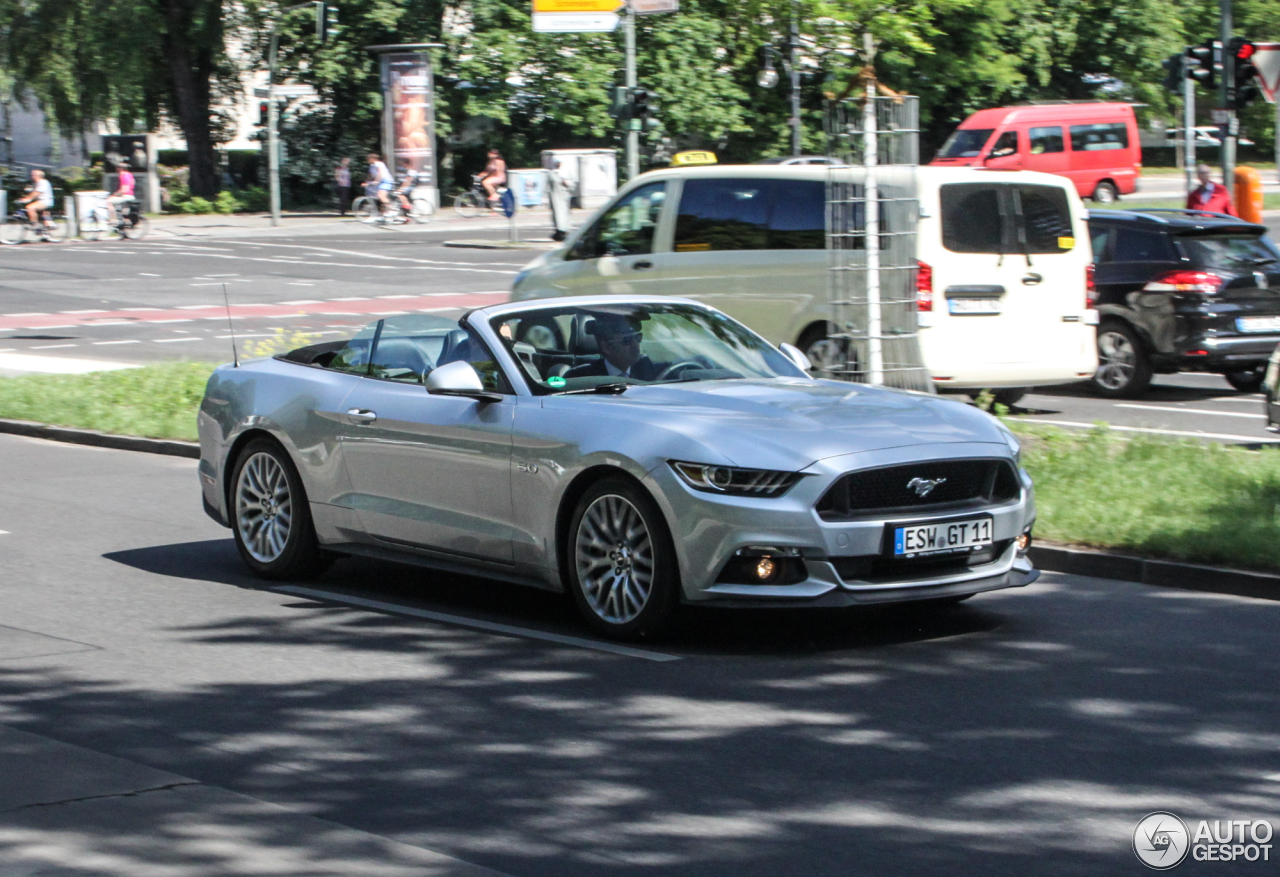 Ford Mustang GT Convertible 2015