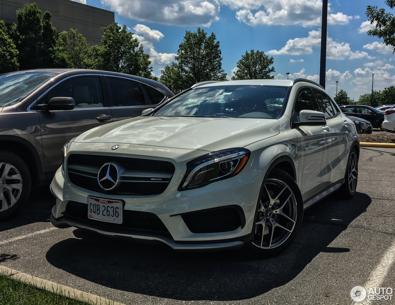 Mercedes-Benz GLA 45 AMG X156