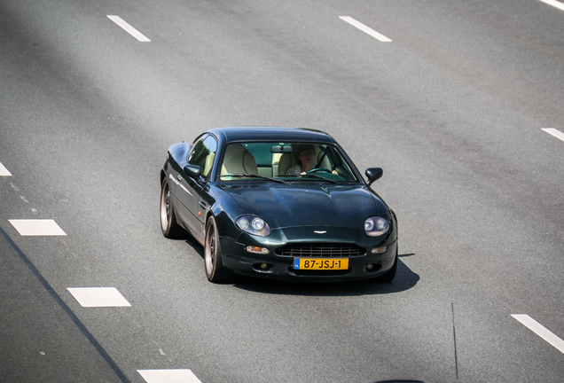 Aston Martin DB7