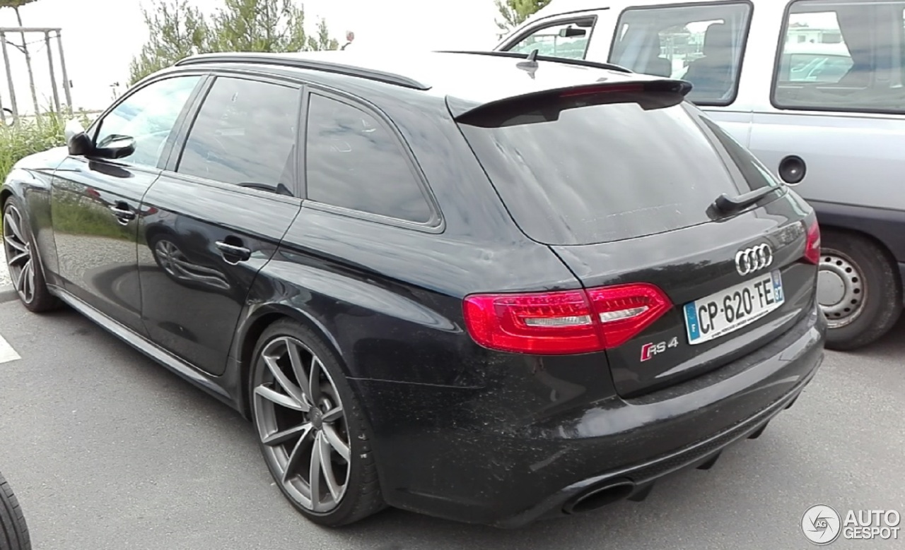 Audi RS4 Avant B8