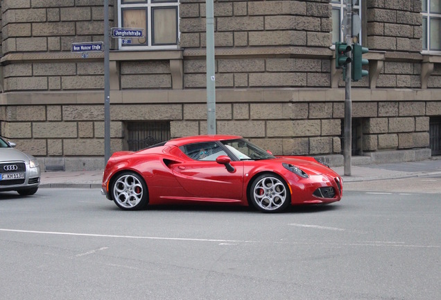 Alfa Romeo 4C Coupé