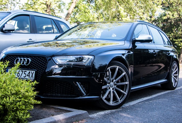 Audi RS4 Avant B8