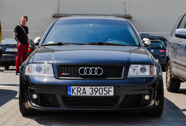 Audi RS6 Sedan C5