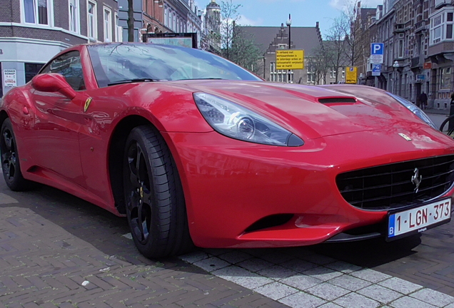 Ferrari California