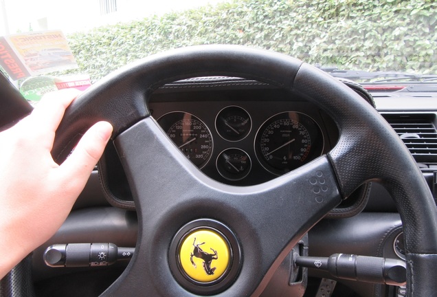 Ferrari F355 Berlinetta