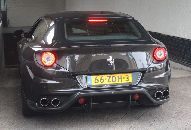 Ferrari FF