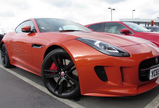 Jaguar F-TYPE S Coupé